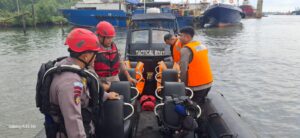 Tim SAR Ditpolairud Polda Kaltim Terus Cari Korban Tenggelam di Perairan Pulau Minung Penajam