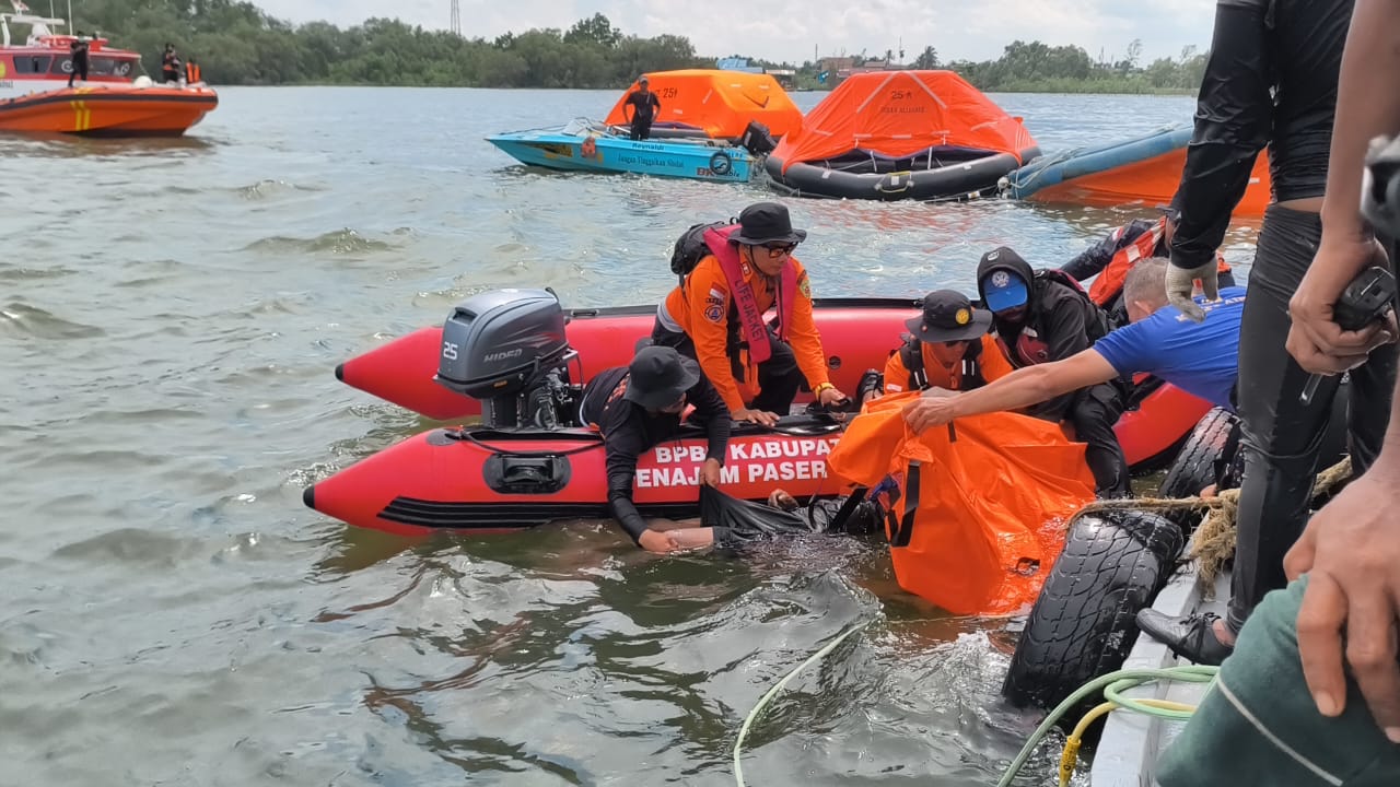 kapal tenggelam