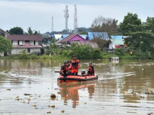 Terseret Arus