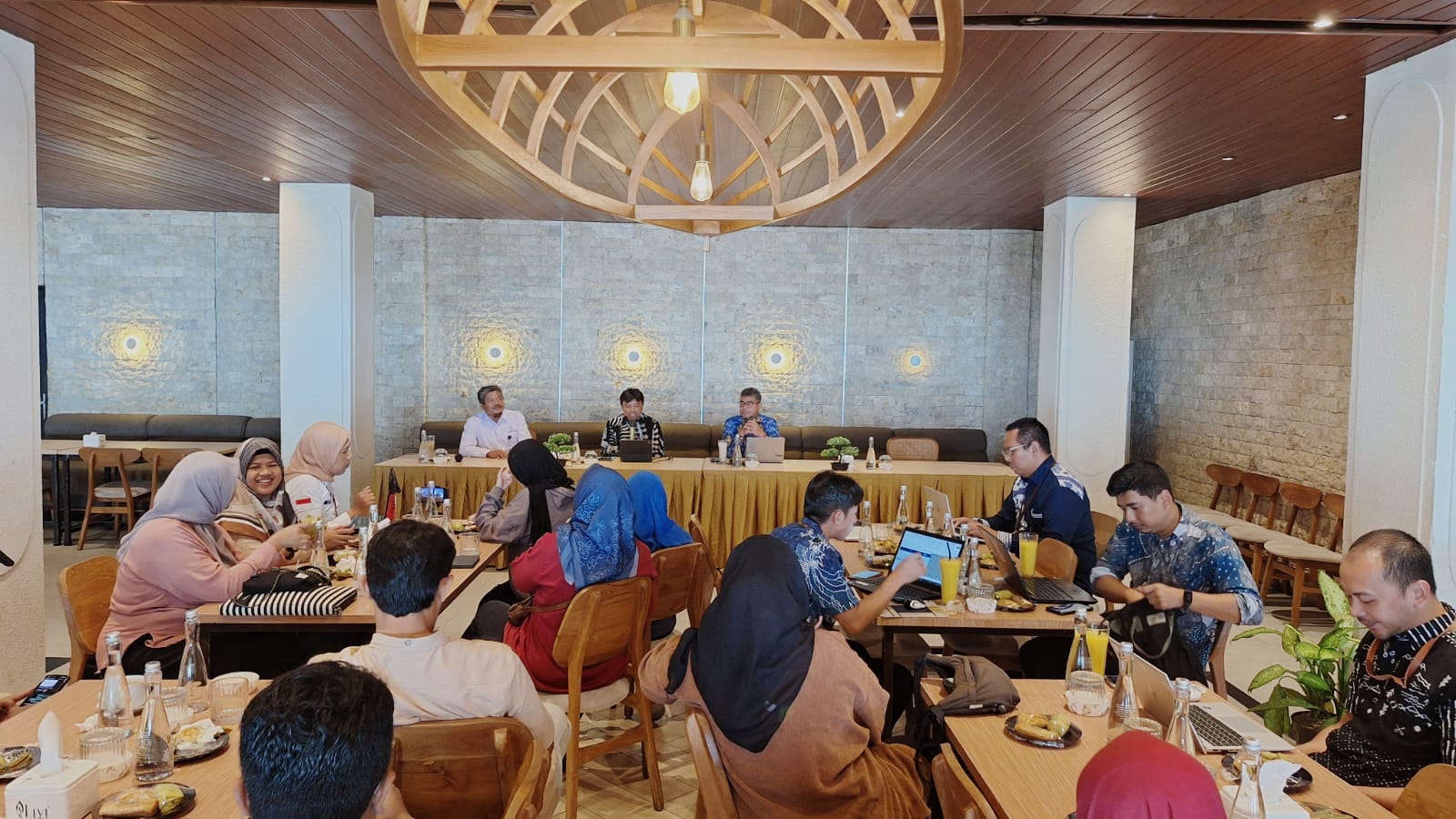 Indeks Keyakinan Konsumen