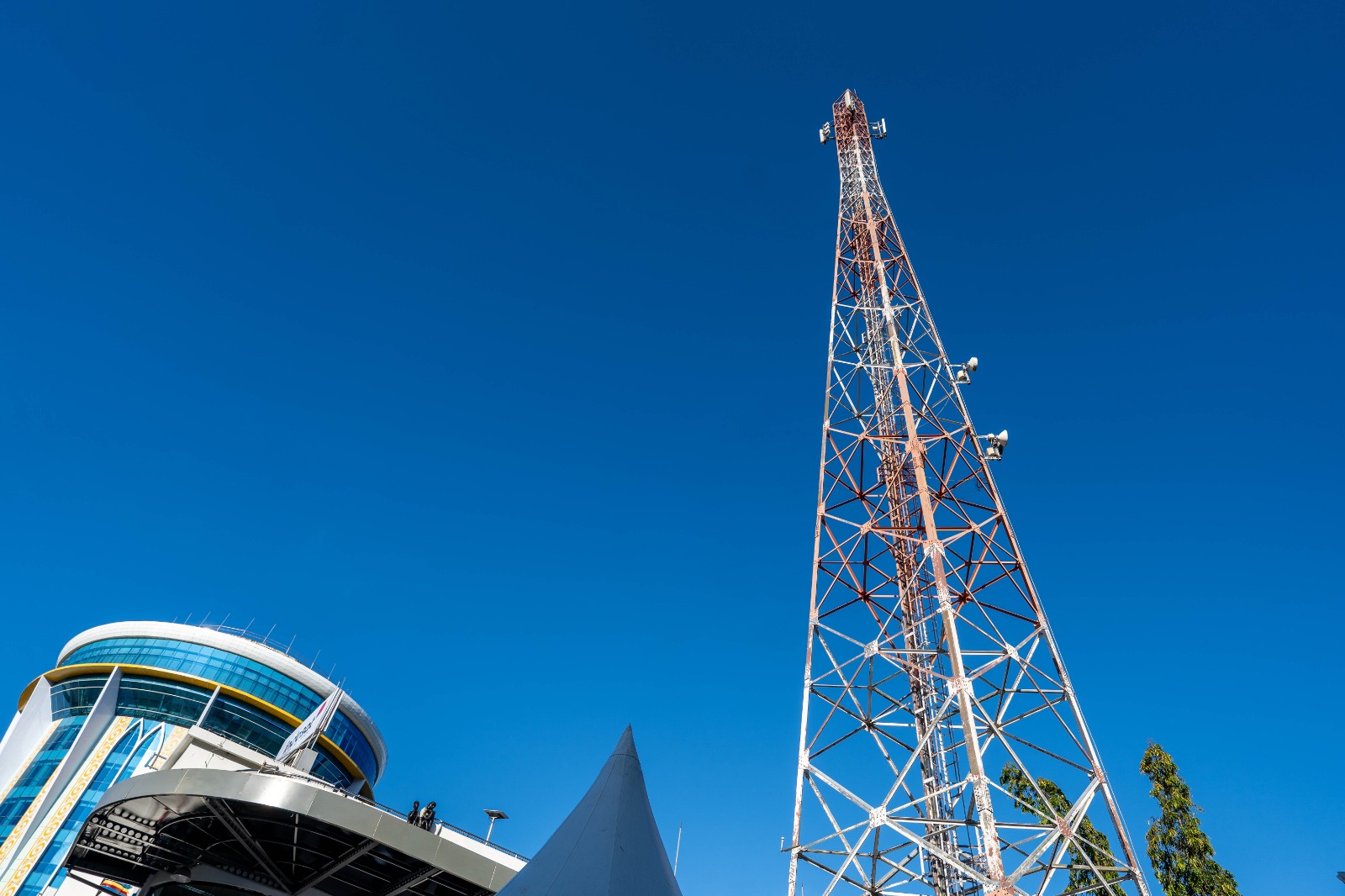 Indosat kuartal 2 2025