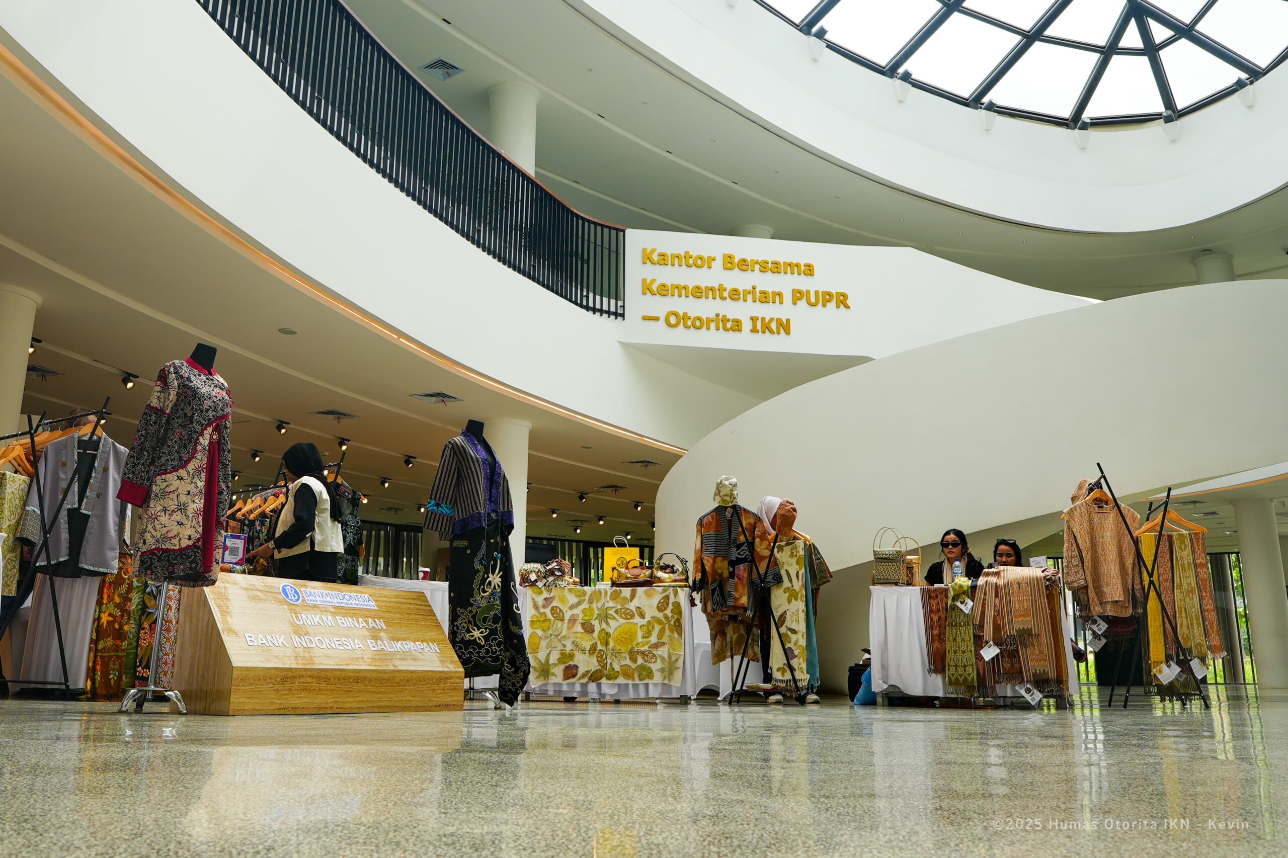 IKN pameran eco fashion