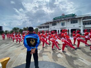 Brimob latih Paskibraka Paser