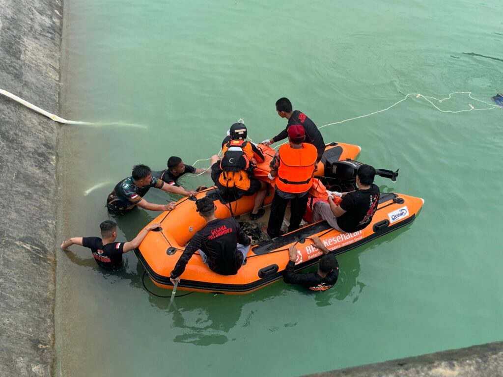evakuasi korban tenggelam Balikpapan