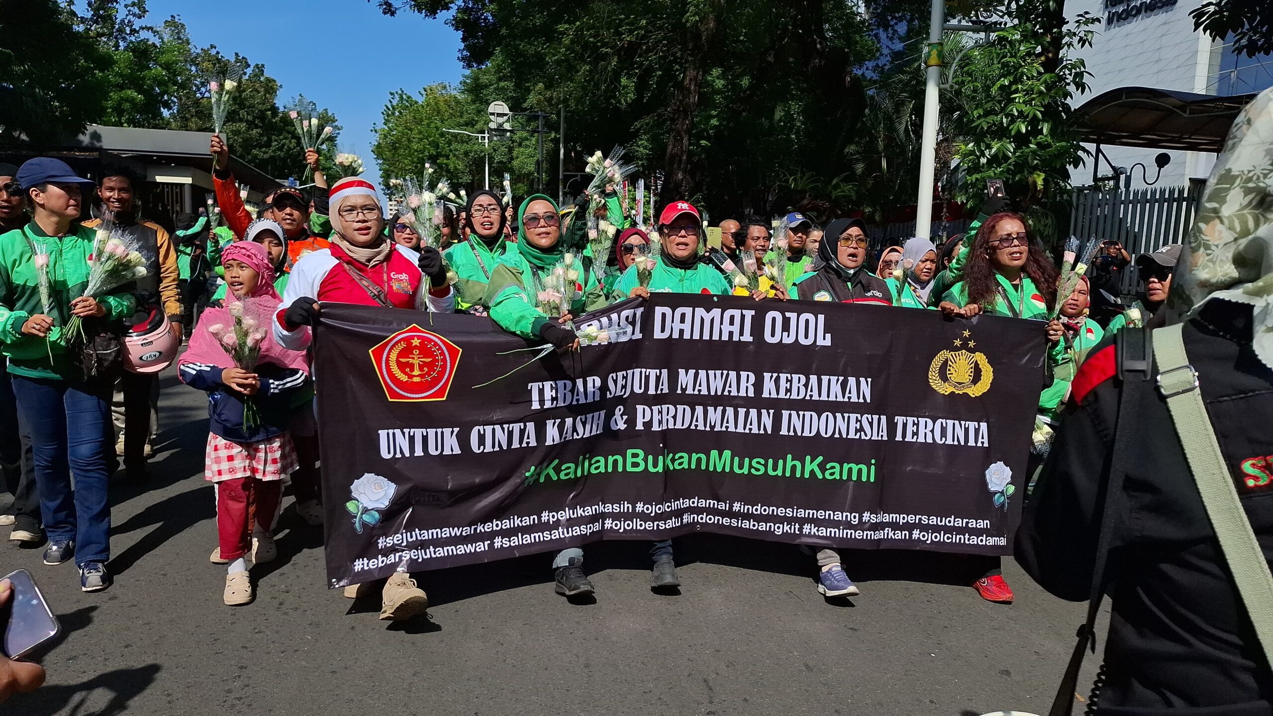 aksi damai ojol Monas