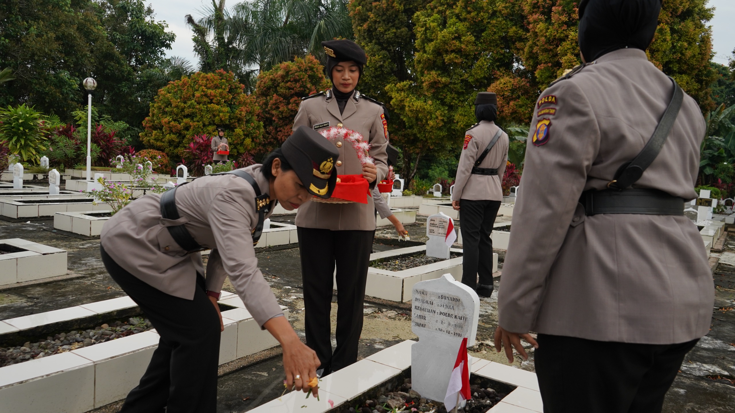 Polwan Polda Kaltim