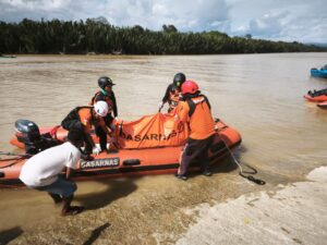 kapal tenggelam Kutai Timur