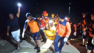 kapal ferry tenggelam