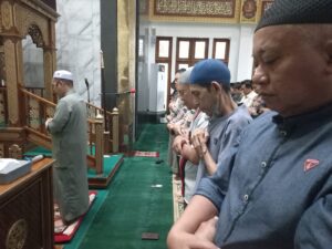 Sholat Subuh Polresta Balikpapan