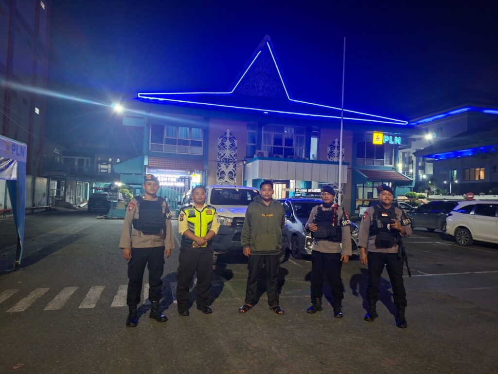 Brimob Kaltim patroli Samarinda