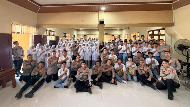Mahasiswa STIK Angkatan 83