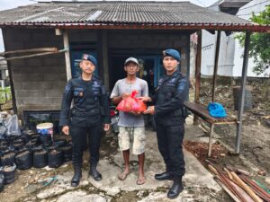 Brimob Paser Jumat Berkah