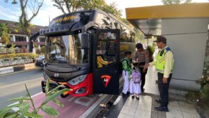 bus sekolah gratis Balikpapan
