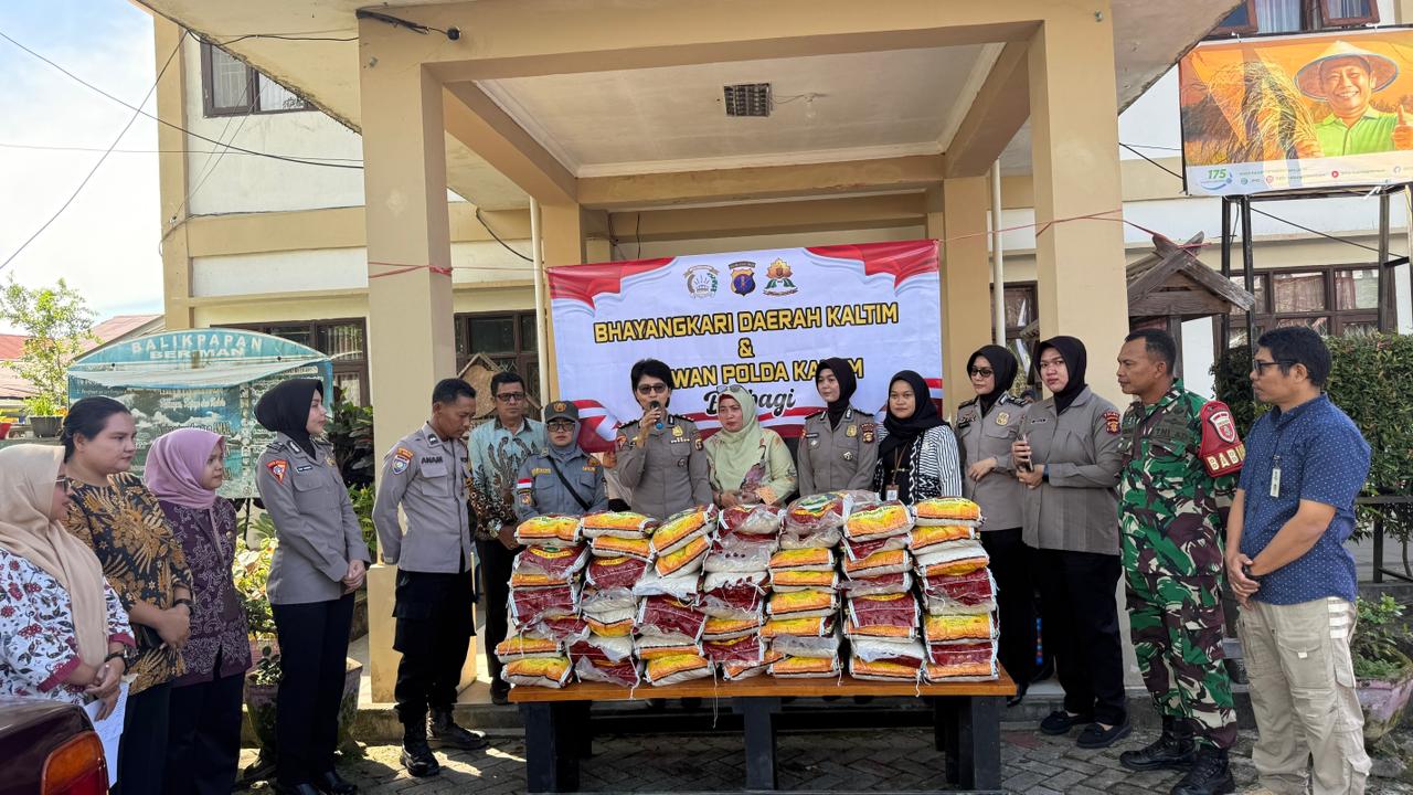 Polwan Polda Kaltim
