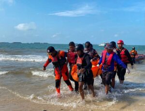 Pantai Kemala