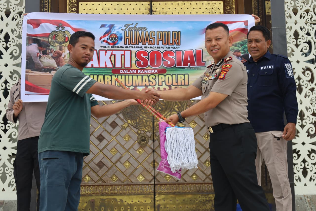 Bakti Sosial